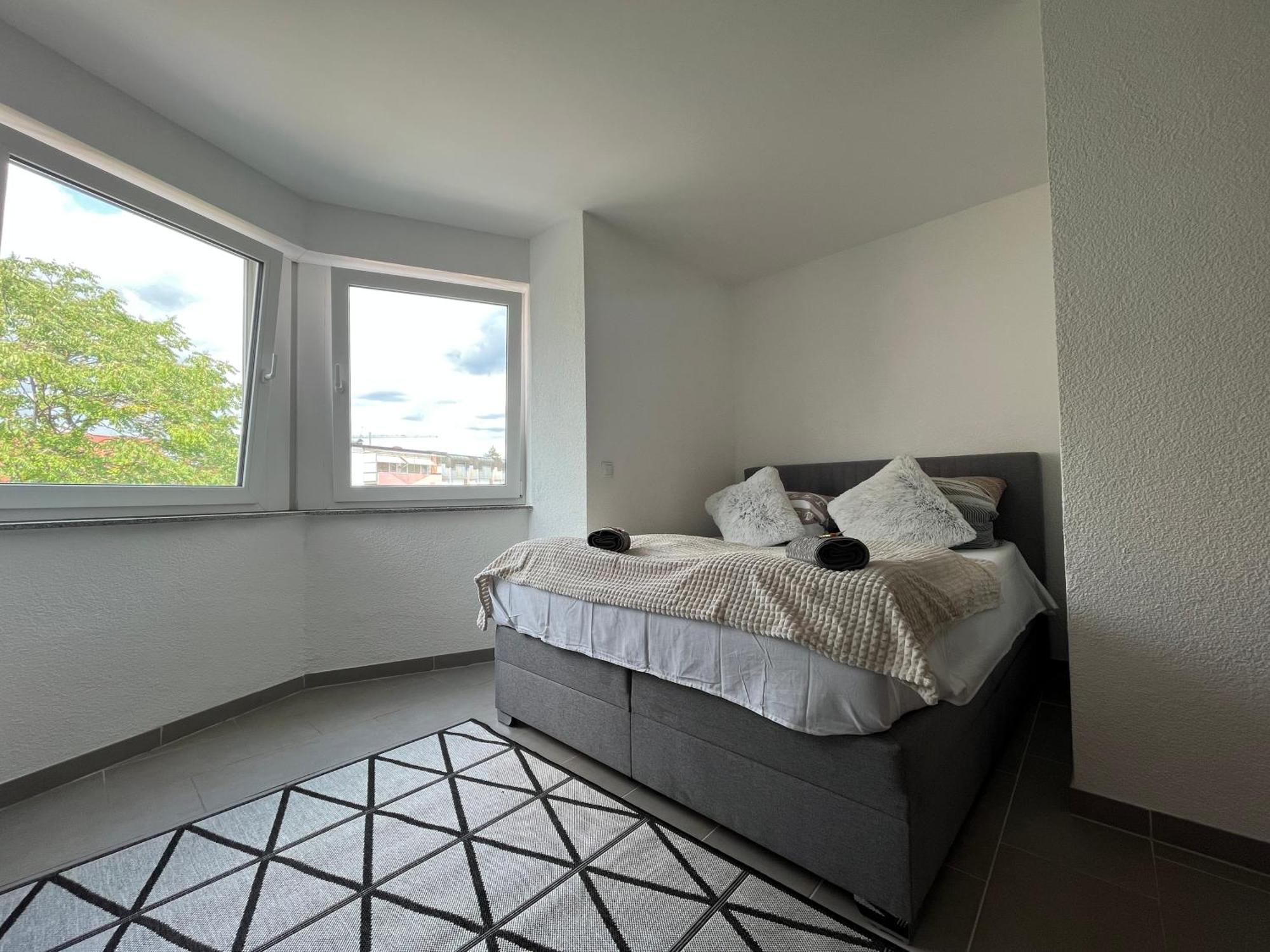 Simplex Apartments Am Europaplatz Карлсруе Стая снимка
